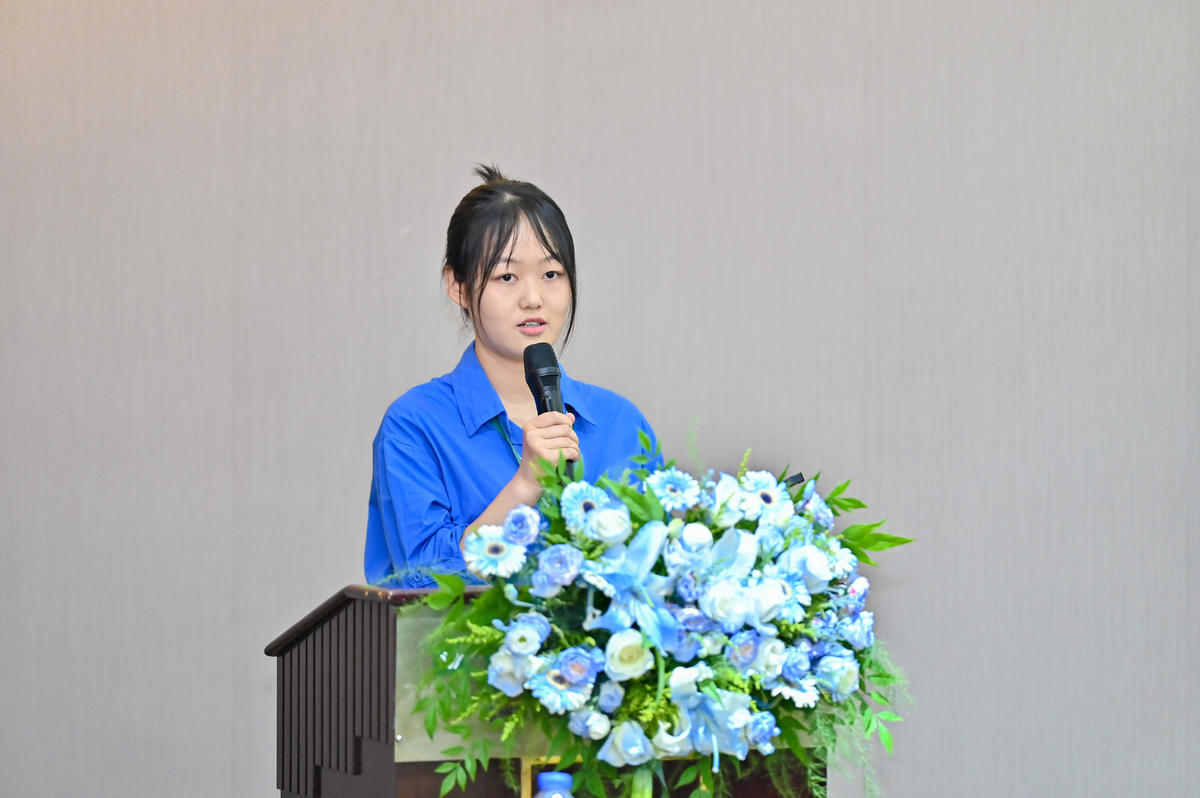 629bbeea-37eb-49d9-b43f-77c0fe07b91c.jpg